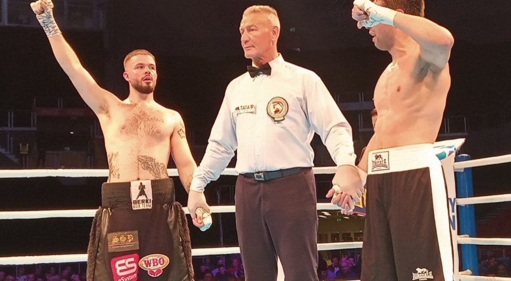 Berki Ferenc Jr. WBF interkontinentális övet nyert