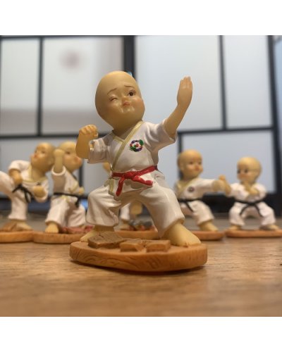 Szobor, Karate baba 4