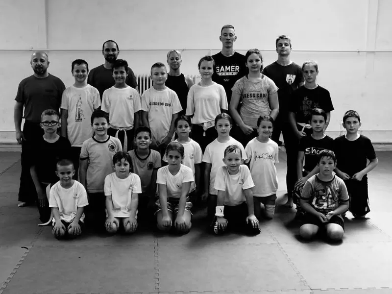 Kick-box: magas hőfokon a nagy melegben