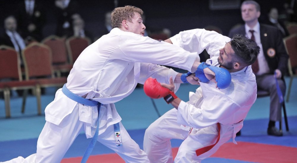 A karatés Hárspataki Gábor olimpiai kvalifikációs érme