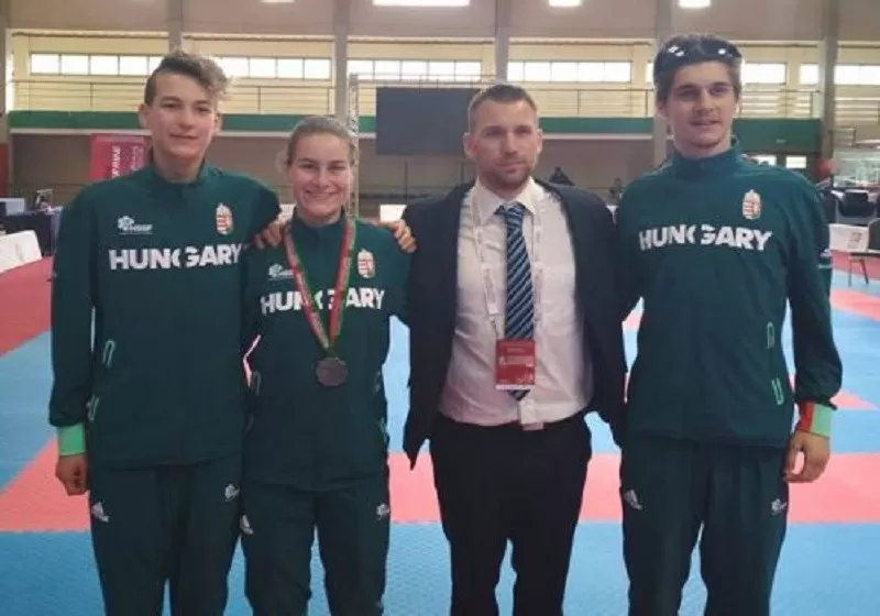 Karatés ezüstérem a Gymnasiadén