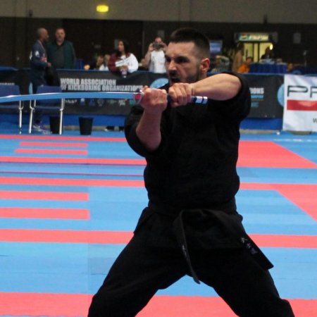 Szaltózó gyerekekkel és kardozó felnőttekkel is épülhet a magyar kick-box