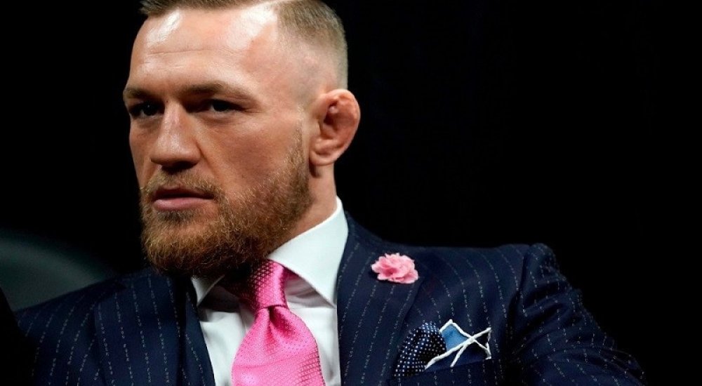 Conor nem megy börtönbe, de „közmunkásnak áll”