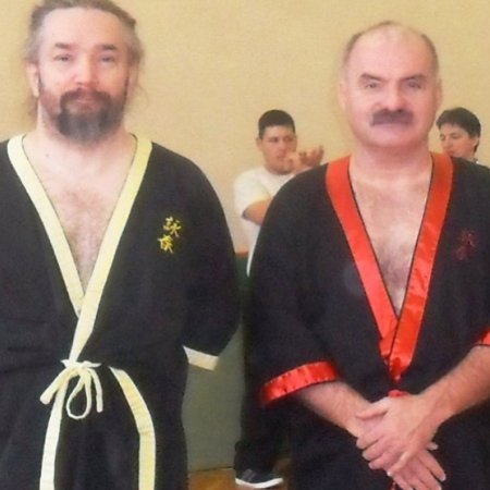 A Wing-Tsun „szakkönyve” a mesterek kezében van