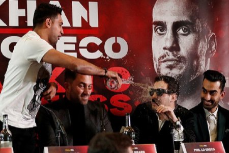 Lo Greco szerint Khan csak üzletember