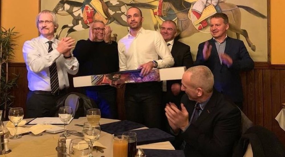 Köszöntötték a visszavonult kick-box legendát
