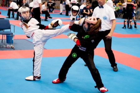 Olimpiai álmok a győri kick-box Eb-n