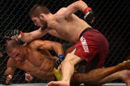 Nurmagomedov-é lett McGregor öve