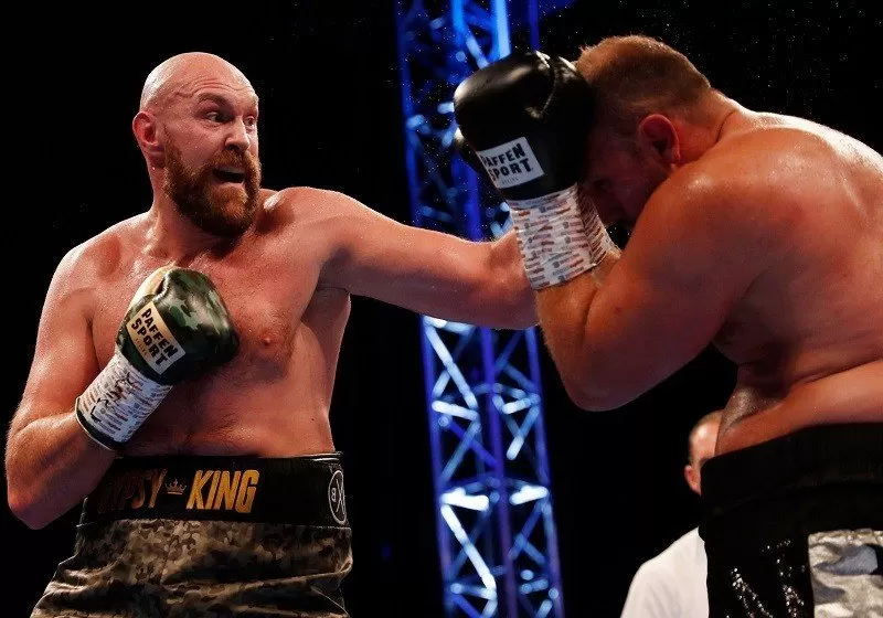 Tyson Fury győzött, így ismét világbajnoki címért bokszolhat