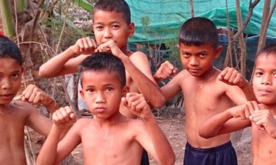 Thai edzőtermek életképe: Egy gym születése: Wor. Watthana