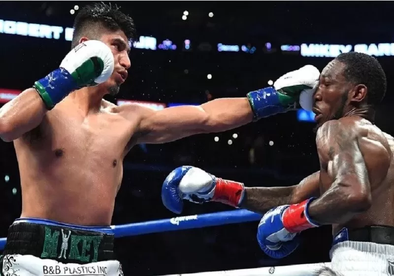 Mikey Garcia nyerte a könnyűsúlyú címegyesítést