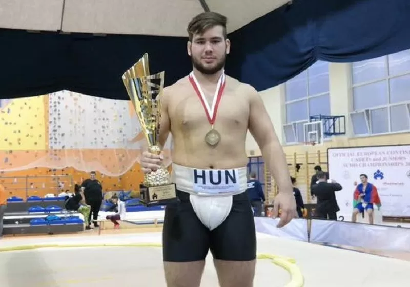 Szilágyi a felnőttek között is bronzérmes