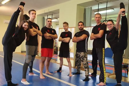 Online képzésekkel tartják formában magukat a kick-boxosok