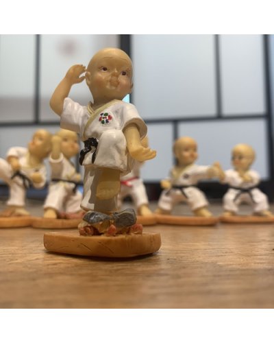 Szobor, Karate baba 5