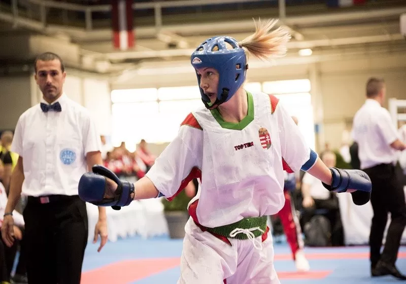 Tíz arannyal zártuk a budapesti kick-box világkupát