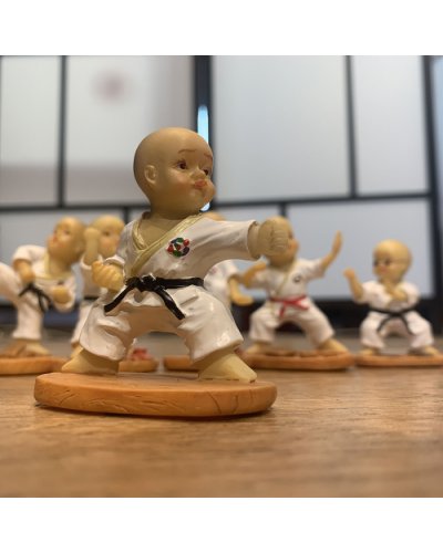 Szobor, Karate baba 2